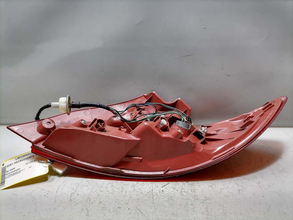 Mazda 2 DE original R&uuml;cklicht R&uuml;ckleuchte Schlussleuchte links Bj.2009